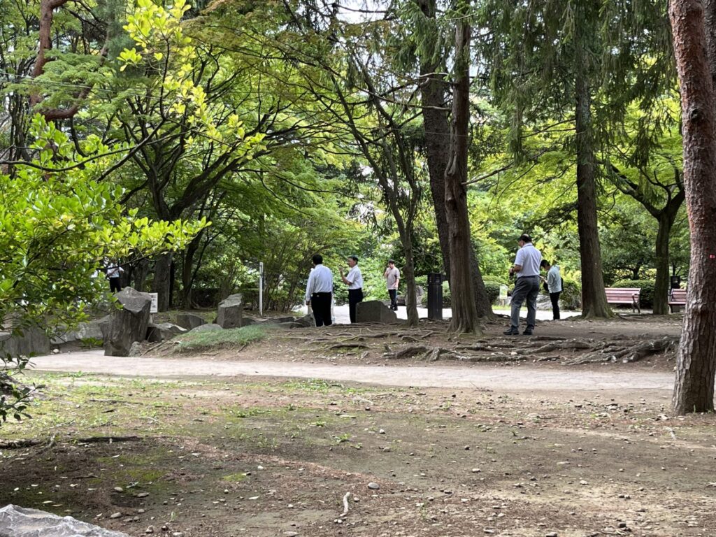 勾当台公園のいこいの広場