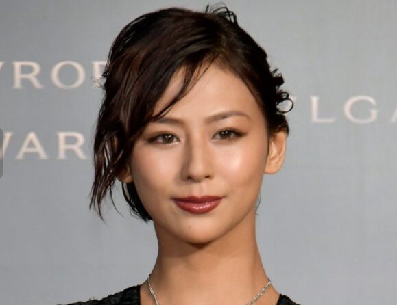 西内まりや