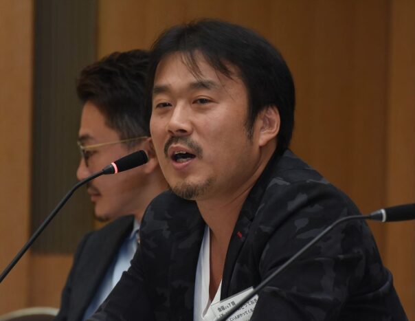 中嶋優一